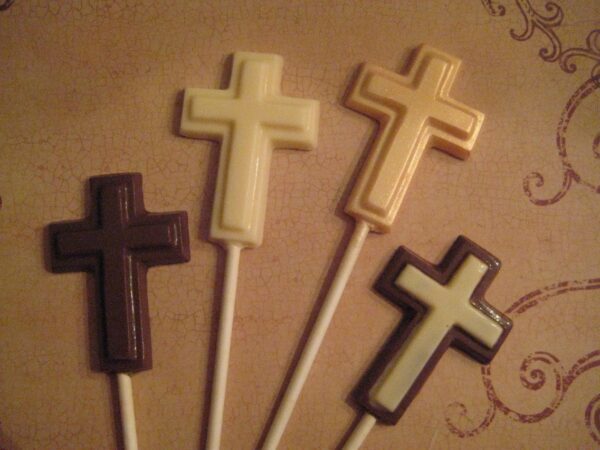 24-Small Chocolate Cross Lollipops