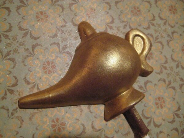12-Gold Chocolate Genie Lamp Lollipops - Image 3