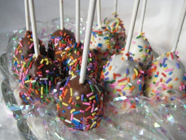 12-Delicious Chocolate Covered Brownie Bite Pops