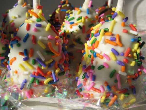 12-Delicious Chocolate Covered Brownie Bite Pops - Image 3