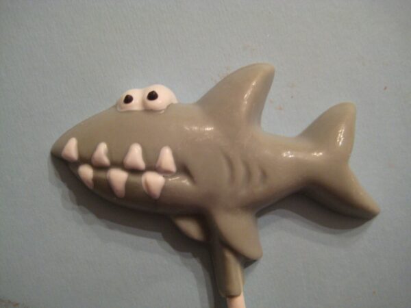 12-Chocolate Shark Lollipop Favors For Birthday Party/Party Favors - Image 7