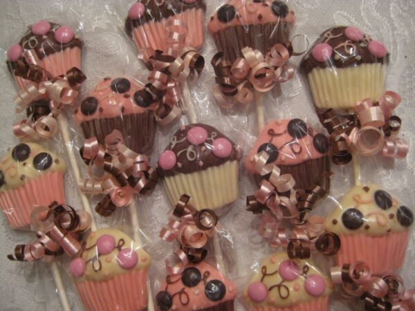 12-Cute Candied Cupcake Lollipop Favors - Image 5