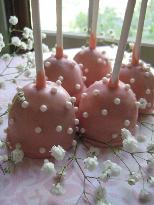 12 Elegant White Chocolate Covered Brownie Bite Pops With Edible Pearls-Wedding/Wedding Shower Favors