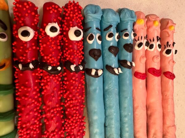 18-Monster Chocolate Covered Pretzels - Image 3