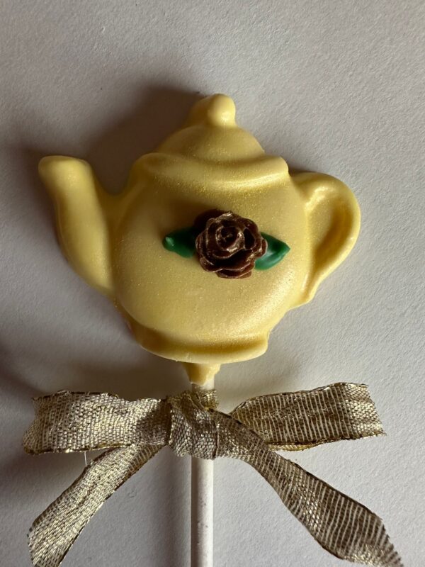 24-Shimmery Teapot Chocolate Lollipops - Image 4