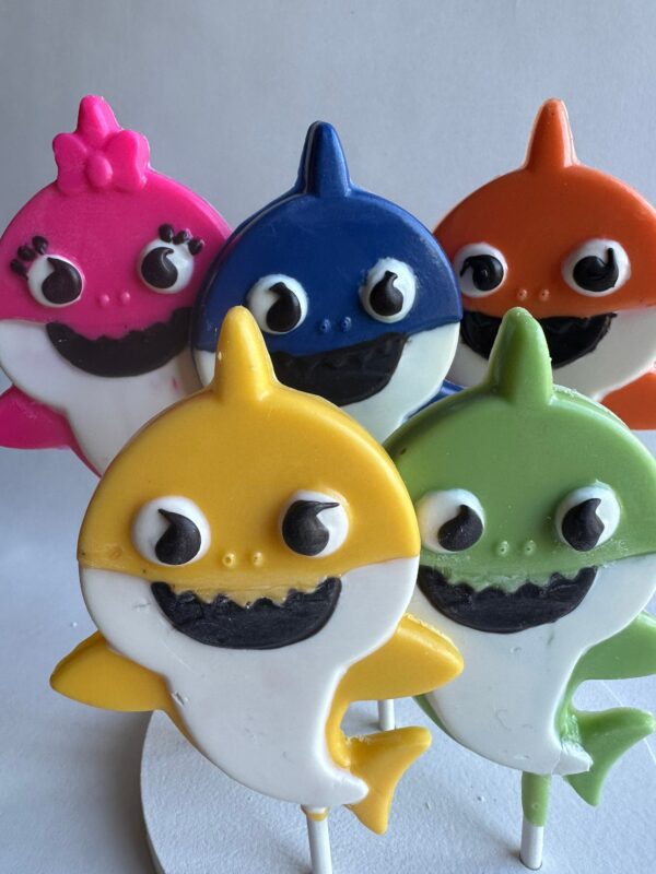 12-Shark Chocolate Lollipops For Children’s Birthday Party/Party Favors