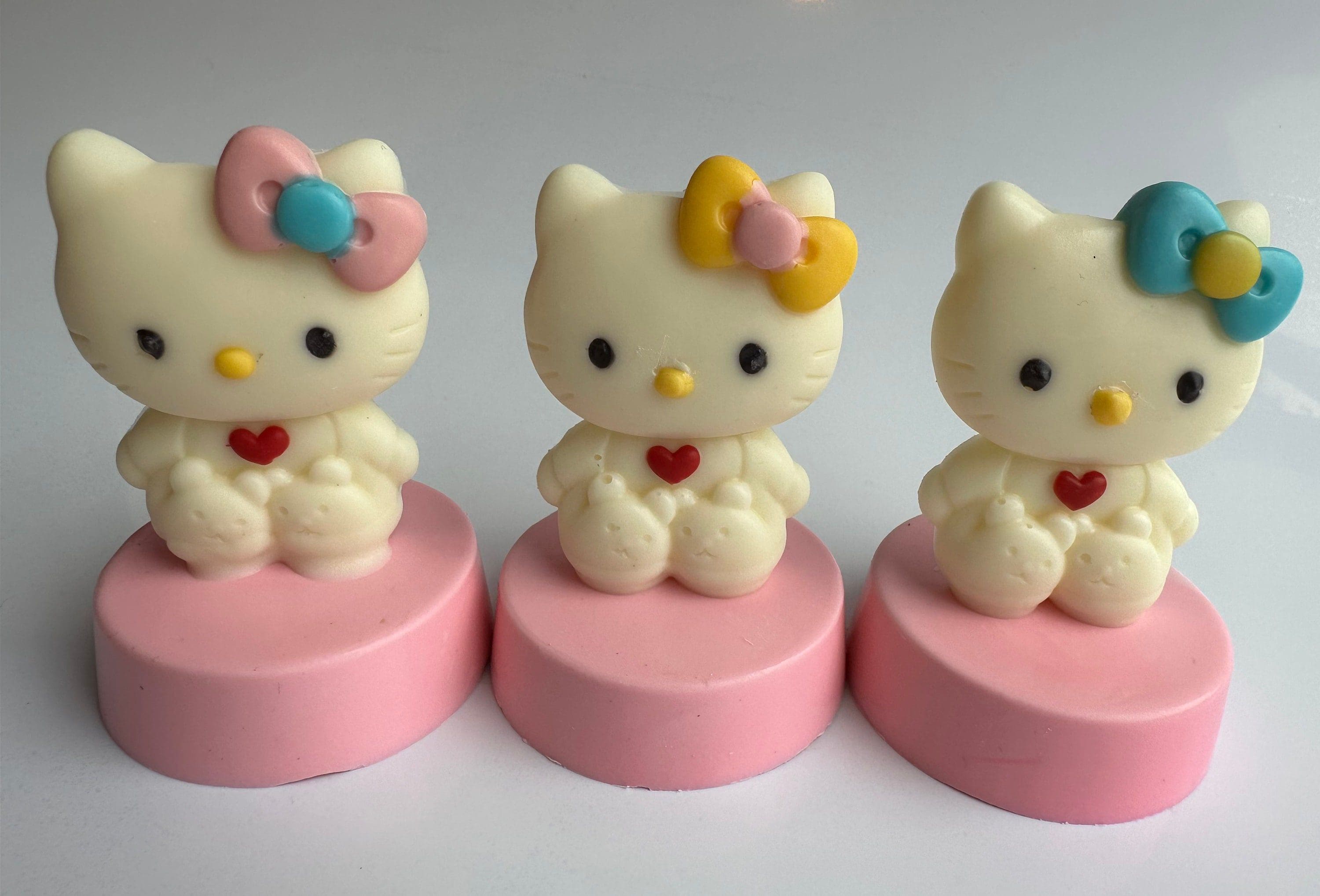 12-White Chocolate Kitty Sitting on a Chocolate Covered Oreo - Image 2