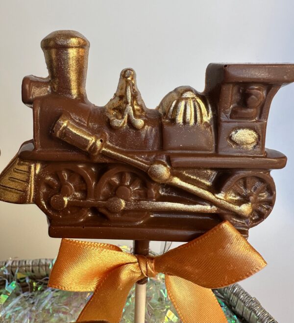 12-Milk Chocolate Train Lollipops - Image 5