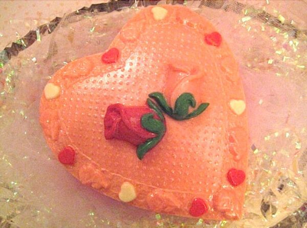 Edible Chocolate Heart Box Filled With Chocolate Covered Peanut Clusters - Image 2