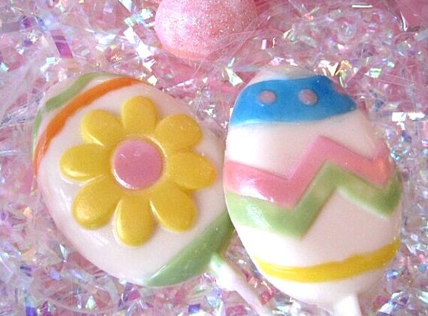 12-Easter White Chocolate Egg Lollipops