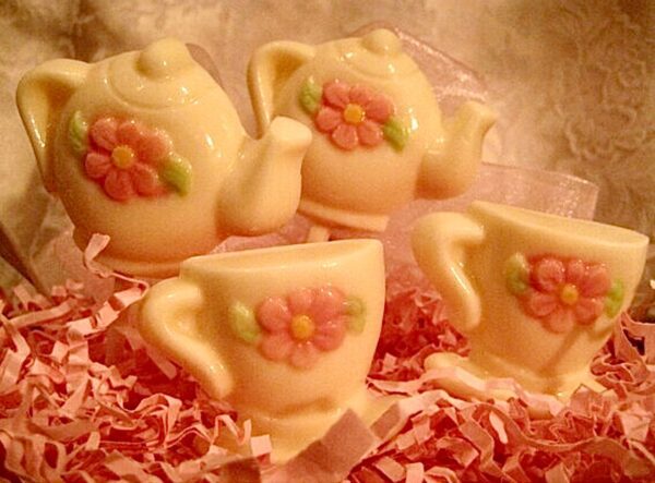 24-Time For Teapots and Teacups Chocolate Lollipops - Image 5