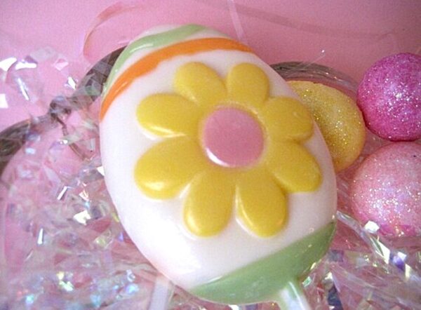 12-Easter White Chocolate Egg Lollipops - Image 2