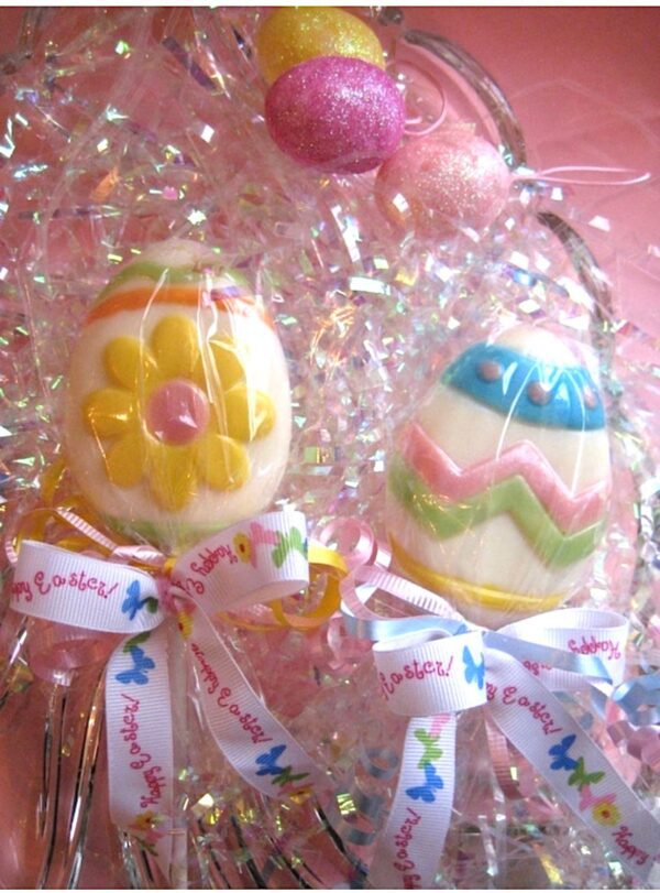 12-Easter White Chocolate Egg Lollipops - Image 5