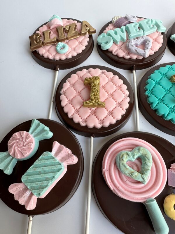 12-Candy Themed Chocolate Lollipops for Birthday Party - Image 9
