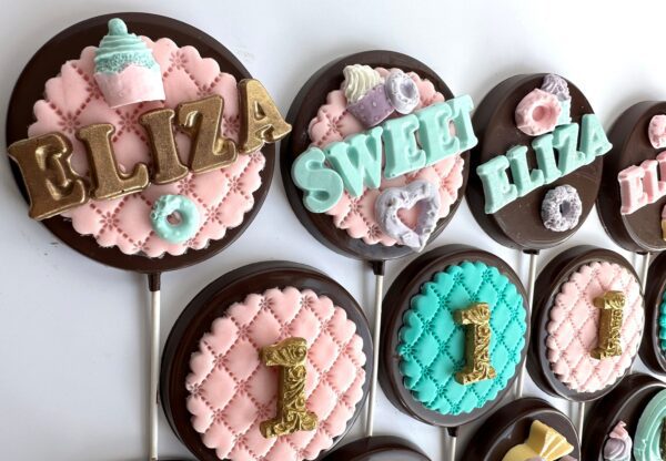 12-Candy Themed Chocolate Lollipops for Birthday Party - Image 3