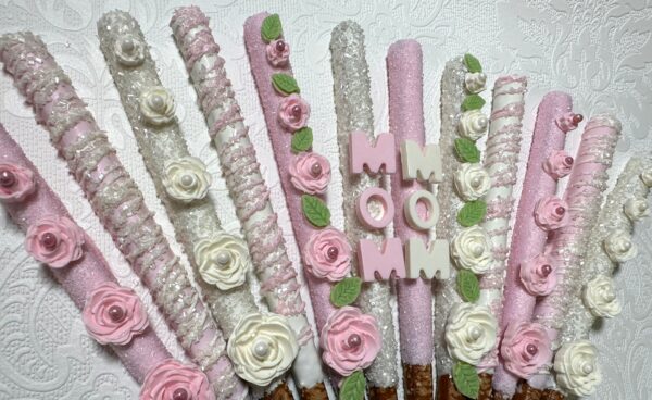 12-“MOM” Chocolate Covered Pretzels For Birthday Gift/Mothers Day - Image 4