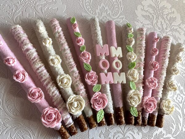 12-“MOM” Chocolate Covered Pretzels For Birthday Gift/Mothers Day - Image 8