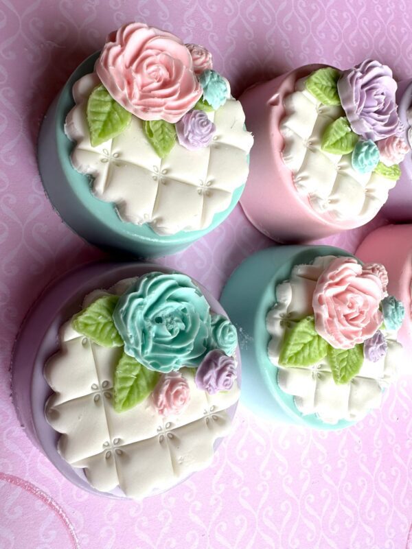 12-Flower Decorated Pastel Chocolate Covered Oreos For Wedding/Baby Shower/Birthday Party - Image 2