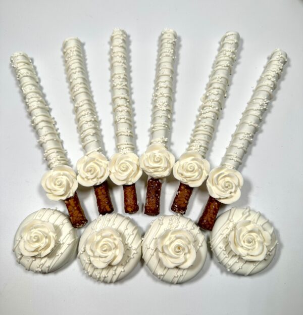 12-Oreos AND 12-White Chocolate Covered Pretzels With Flowers For Wedding/Bridal Shower - Image 3