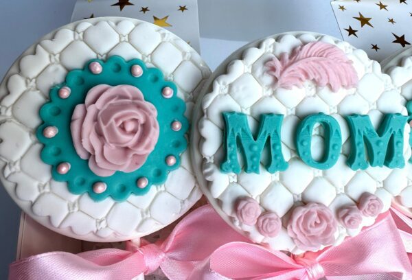 Gorgeous Mother’s Day Lollipops & Chocolate Covered Oreos For Mothers Day/Moms Birthday Gift/Any Occasion Gift - Image 3