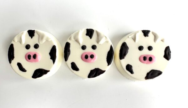 12-Cow Chocolate Covered Oreos For Birthday Party/Party Favors