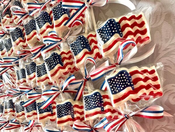 12-White Chocolate American Flag Lollipops For Memorial Day Picnic/4th of July Picnic/Patriotic/USA - Image 4