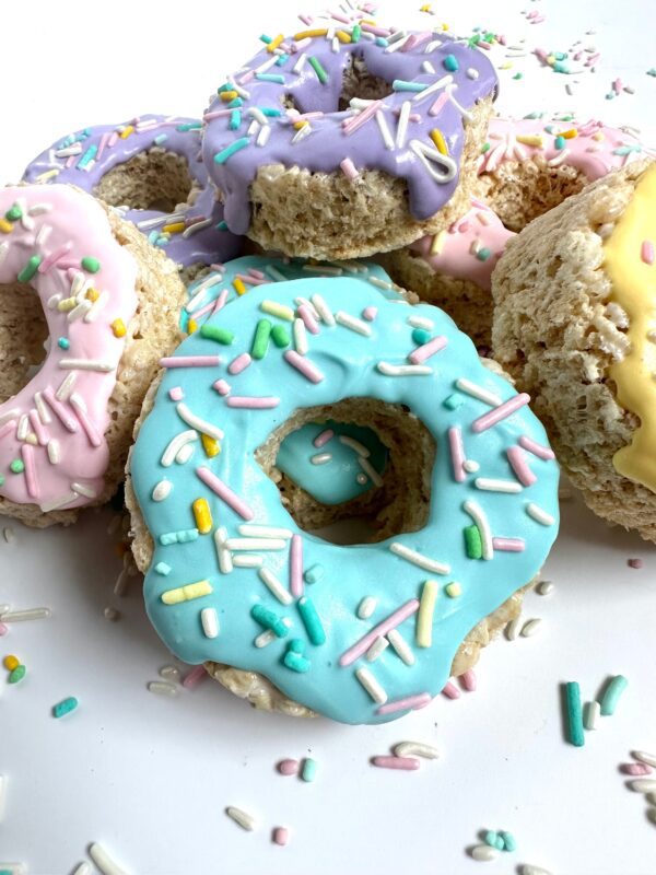 8-Donut Shaped Rice Krispie Treats For Showers/Weddings/Birthday Party Favors/Donut Theme - Image 3