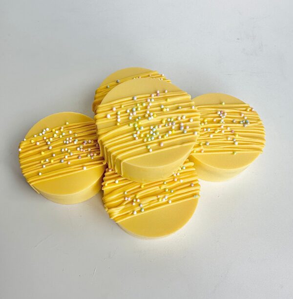 12-Yellow Colored Chocolate Covered Oreos For Wedding/Wedding Shower/Bridal Shower - Image 6