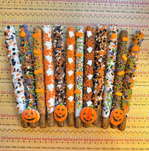 12-BOO Pumpkin Halloween Chocolate Covered Pretzel Rods For Halloween Party/Party Favors - Image 7