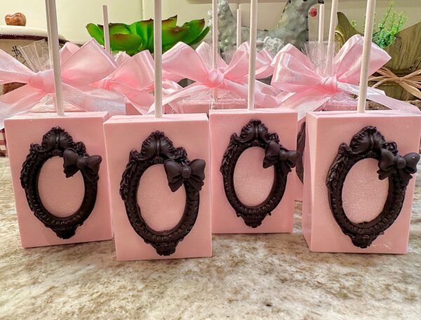 12-Pink Chocolate Covered Rice Krispie Treats For Wedding/Birthday/Baby Shower/Barbi Party/Barbi Treats