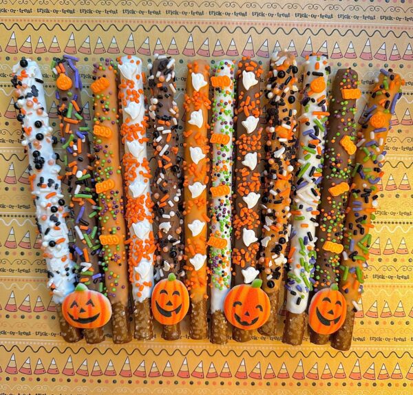 12-BOO Pumpkin Halloween Chocolate Covered Pretzel Rods For Halloween Party/Party Favors - Image 4