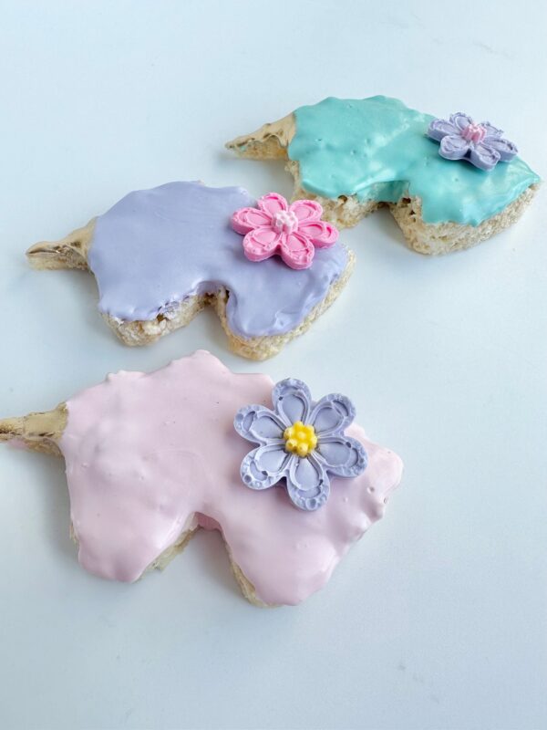 12-Unicorn Chocolate Covered Rice Krispie Treats For Birthday Party/Unicorn Theme/Party Favors/ Unicorn Party - Image 4