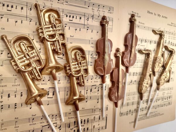 24-Milk Chocolate Musical Instruments/For Birthday Party/Party Favors/Concerts/Musical Performances - Image 2