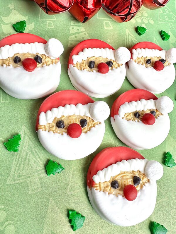 12 Santa Chocolate Covered Golden Oreos For Christmas/Party Favors/Stocking Stuffers/Christmas Dessert - Image 3