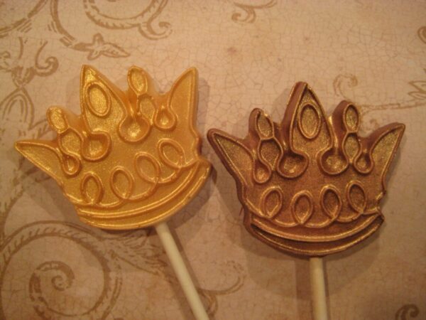 24-Chocolate Crown Lollipops - Image 3