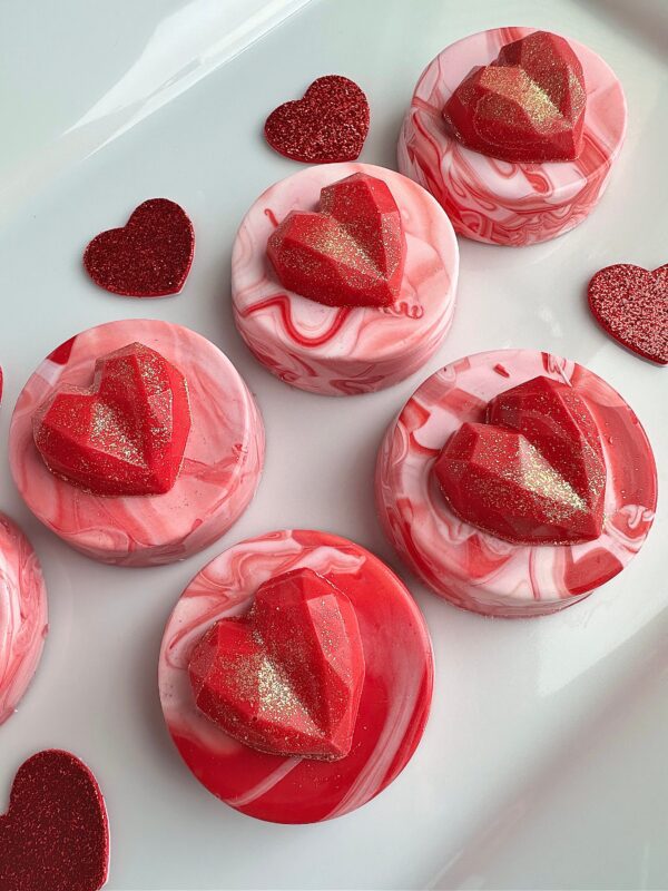 12-Marbleized Chocolate Covered Oreos with Hearts/Valentine Gift/Party Favors/Valentine Party/Sweetheart Gift - Image 2