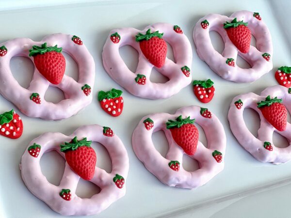 12-Sweet Strawberry Chocolate Covered Pretzels  For Birthday Gift/Anniversary Gift/Special Occasion/Baby Shower/Party Favors - Image 2