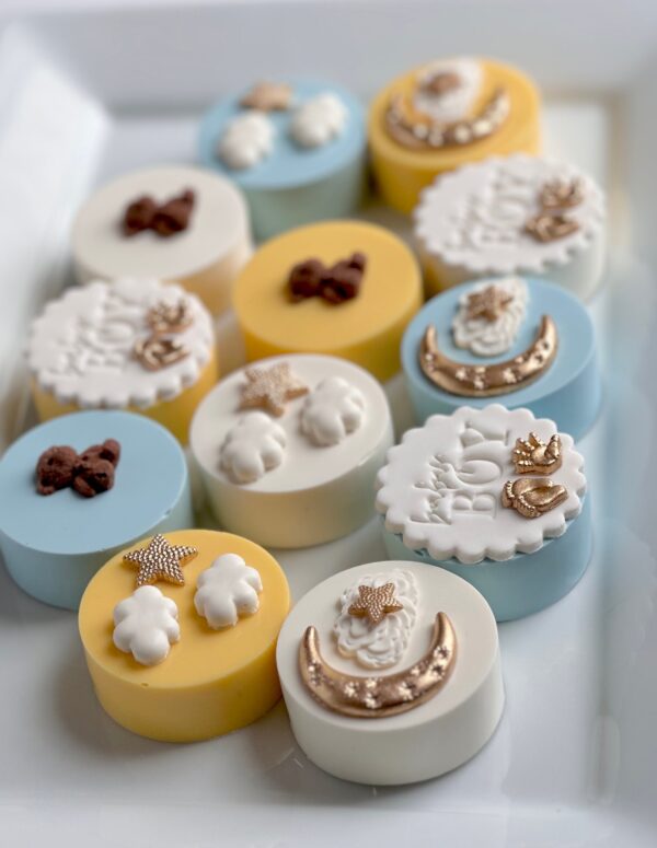 12-Baby Boy Chocolate Covered Oreos For Baby Shower/Party Favors/Birthday Favors - Image 8