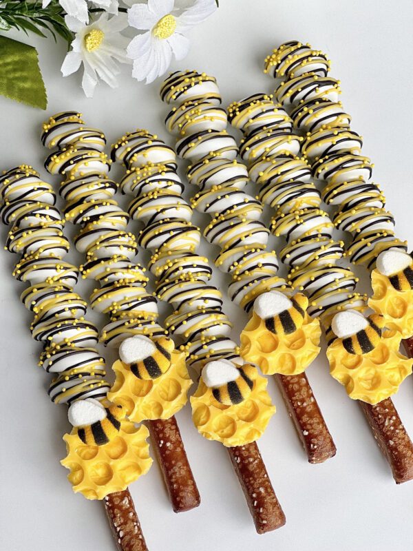 12-Bumble Bee Chocolate Covered Caramel Pretzels For Wedding/Wedding Shower/Birthday/Baby Shower/Party Favors