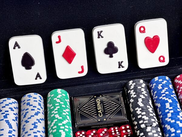 12-White Chocolate Playing Cards For Casino Night/Gambler Gift/Poker Night