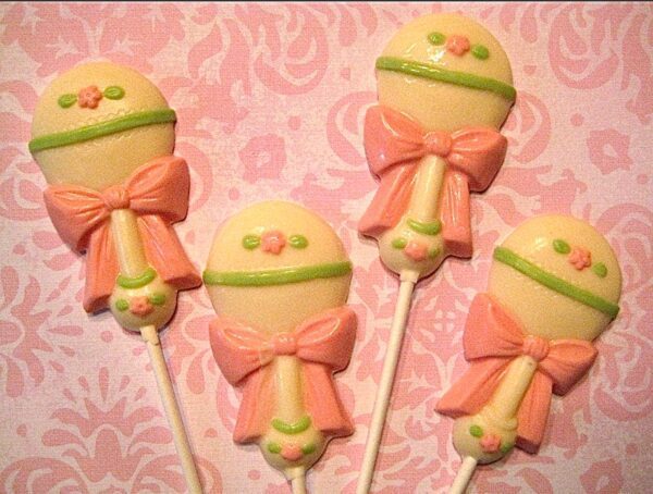 12-Sweet White Chocolate Baby Rattle Lollipop Favors For Girl/Boy Baby Shower