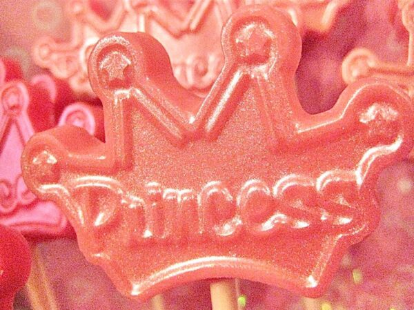 12-Shimmery White Chocolate Princess Crown Lollipop Favors - Image 4