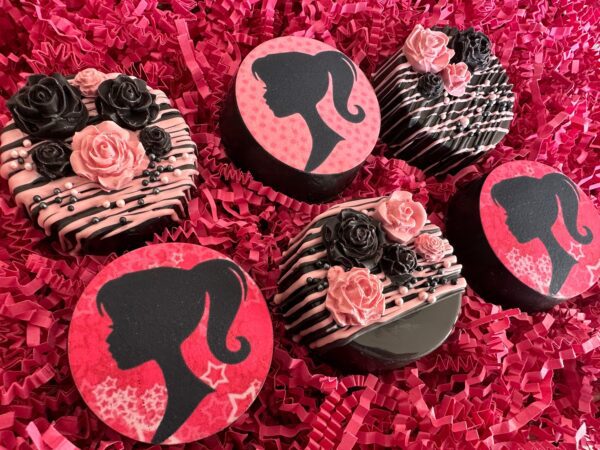 12-Barbi Chocolate Covered Oreos For Birthday Party/Barbi Party/Barbi Theme/Party Favors