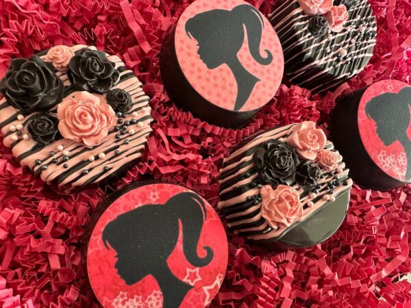 12-Barbi Chocolate Covered Oreos For Birthday Party/Barbi Party/Barbi Theme/Party Favors - Image 3