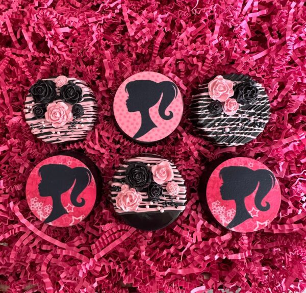 12-Barbi Chocolate Covered Oreos For Birthday Party/Barbi Party/Barbi Theme/Party Favors - Image 5
