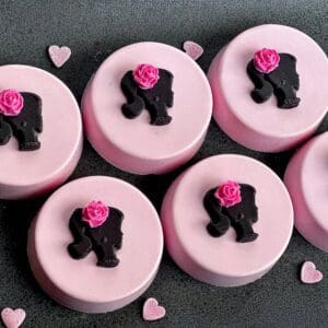 12-Pink Barbi Silhouette Chocolate Covered Oreos For Birthday Party/Barbi Party/Barbi Theme/Party Favors