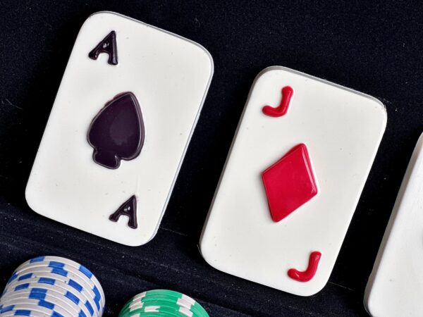 12-White Chocolate Playing Cards For Casino Night/Gambler Gift/Poker Night - Image 3