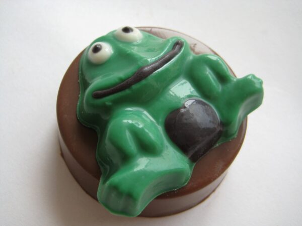 12-Frog Chocolate Covered Oreos - Image 3