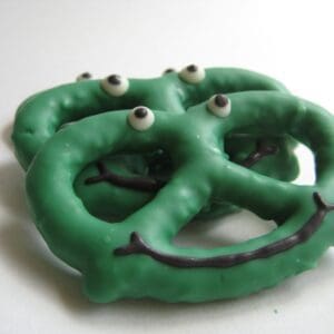 12-Smiling Frog Chocolate Covered Pretzels