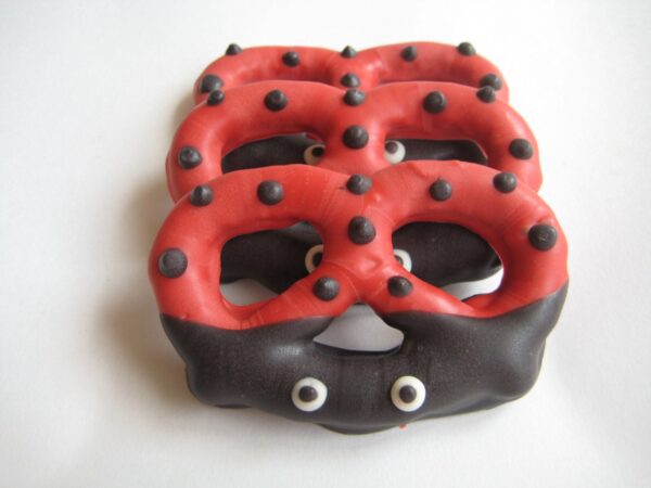 12-Ladybug Chocolate Covered Pretzels - Image 3